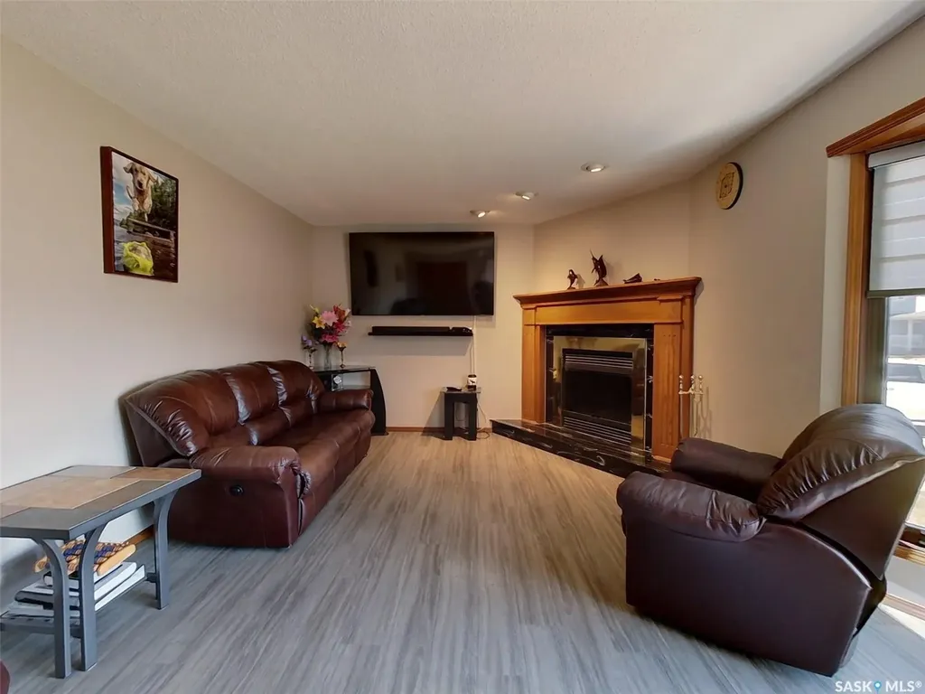 334 Young Street Earl Grey SK S0G 1J0