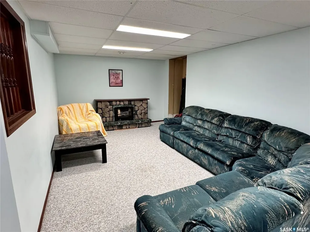 334 Young Street Earl Grey SK S0G 1J0
