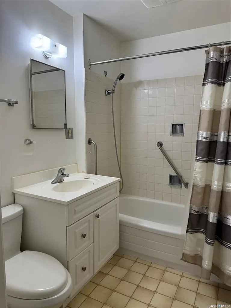 320 & 322 2nd Avenue Semans SK S0A 3S0