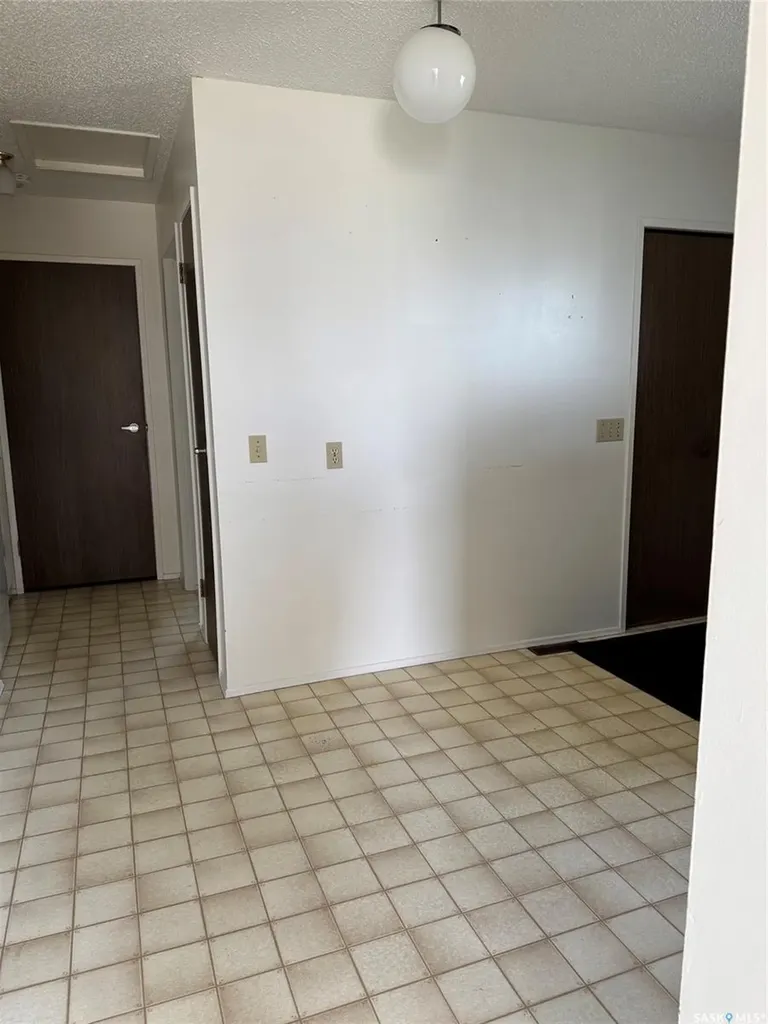 320 & 322 2nd Avenue Semans SK S0A 3S0