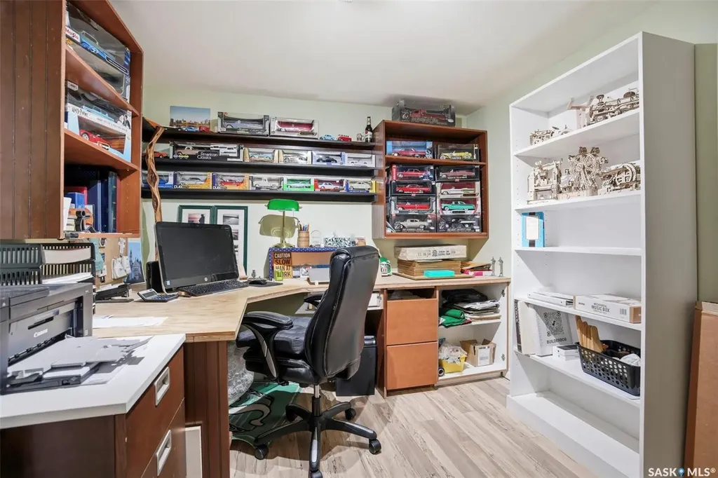 35 Harrison Crescent Saskatoon SK S7J 2K9