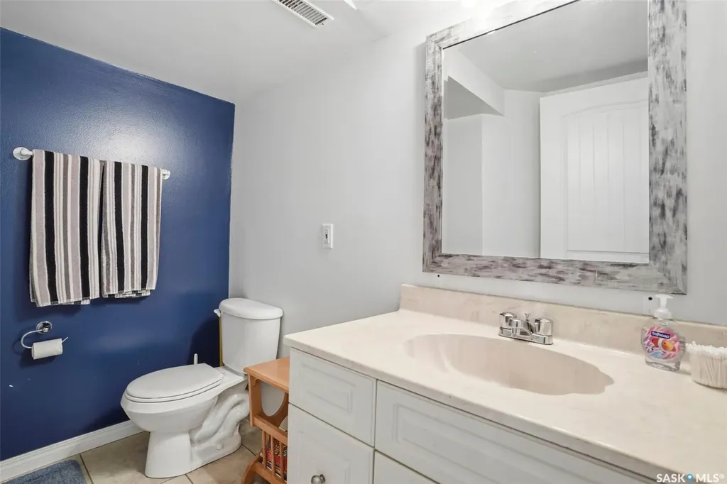 35 Harrison Crescent Saskatoon SK S7J 2K9