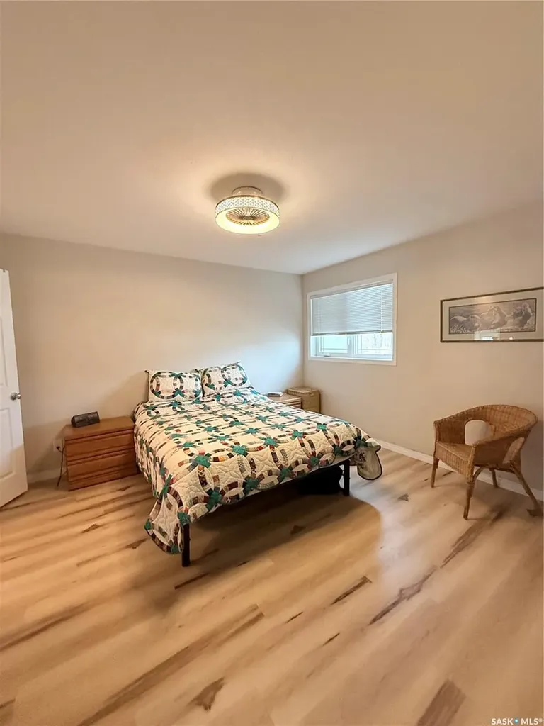 425 Y Avenue S Saskatoon SK S7M 3J8