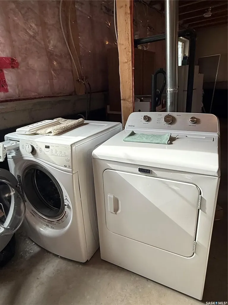 425 Y Avenue S Saskatoon SK S7M 3J8