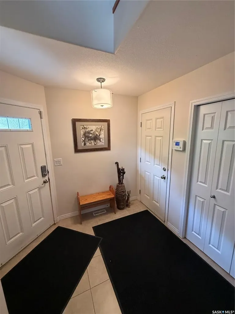 425 Y Avenue S Saskatoon SK S7M 3J8
