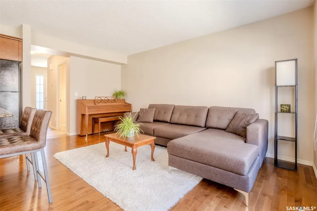105 Lynd Crescent Saskatoon SK S7T 0C3