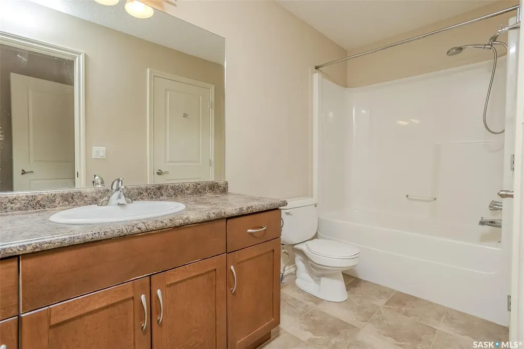 105 Lynd Crescent Saskatoon SK S7T 0C3