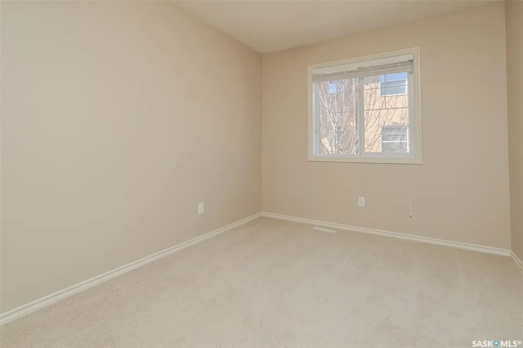 105 Lynd Crescent Saskatoon SK S7T 0C3