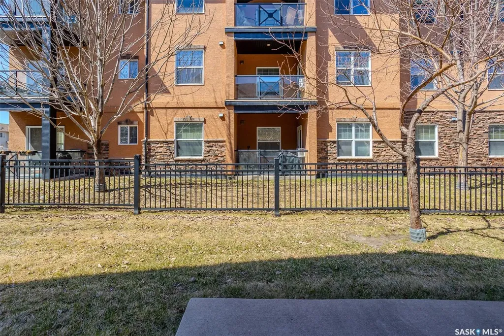 105 Lynd Crescent Saskatoon SK S7T 0C3
