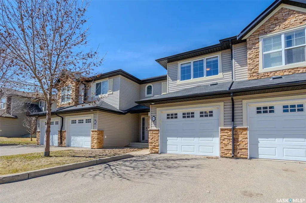 105 Lynd Crescent Saskatoon SK S7T 0C3