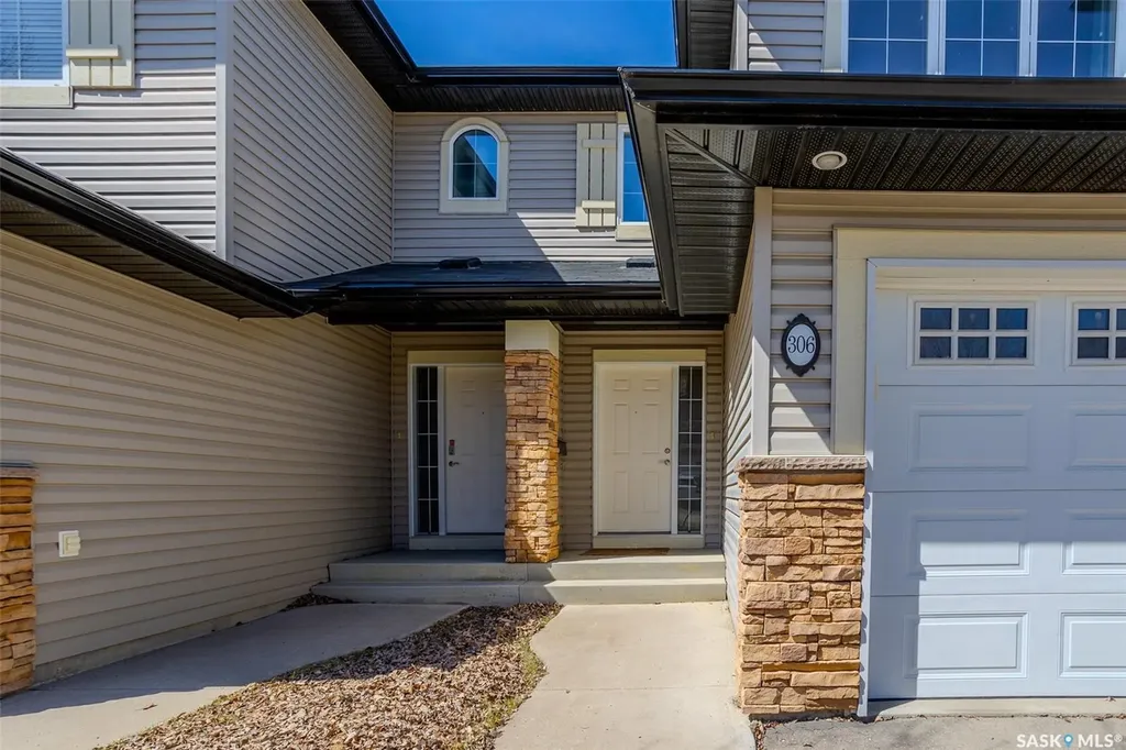 105 Lynd Crescent Saskatoon SK S7T 0C3
