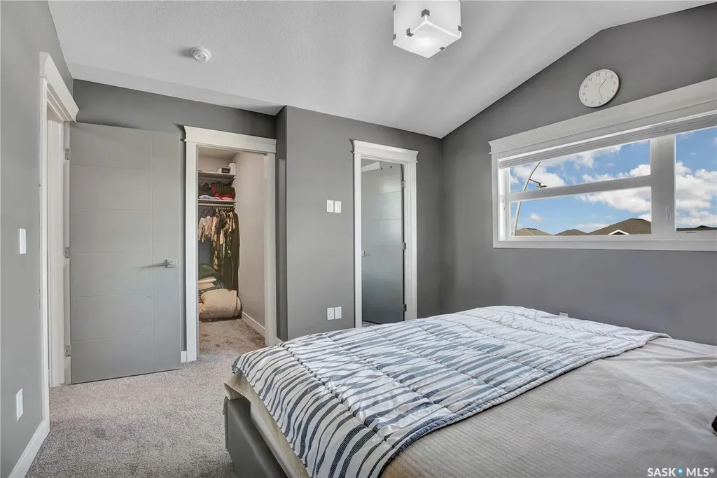 923 Kloppenburg Crescent Saskatoon SK S7W 0P2