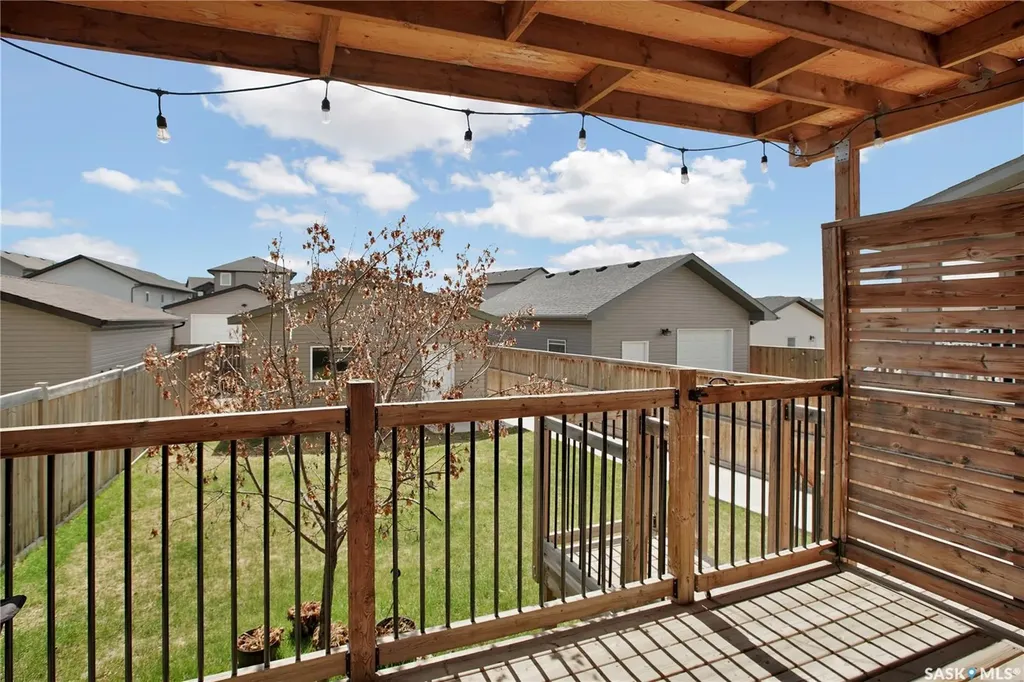 923 Kloppenburg Crescent Saskatoon SK S7W 0P2