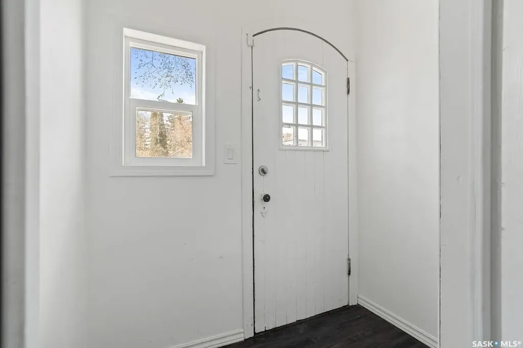1171 Montague Street Regina SK S4T 3H8