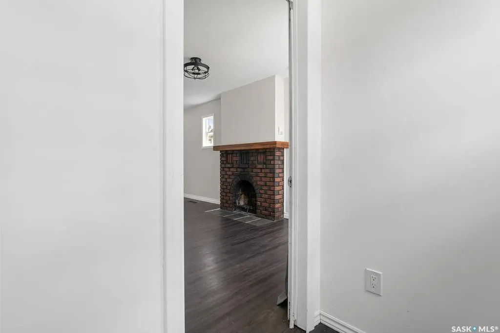 1171 Montague Street Regina SK S4T 3H8