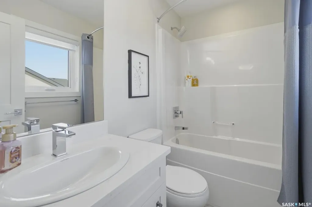 619 Evergreen Boulevard Saskatoon SK S7W 0Y7