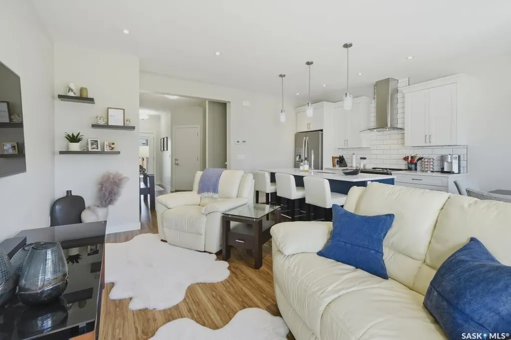 619 Evergreen Boulevard Saskatoon SK S7W 0Y7