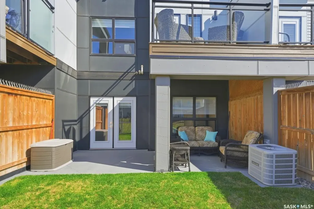 619 Evergreen Boulevard Saskatoon SK S7W 0Y7