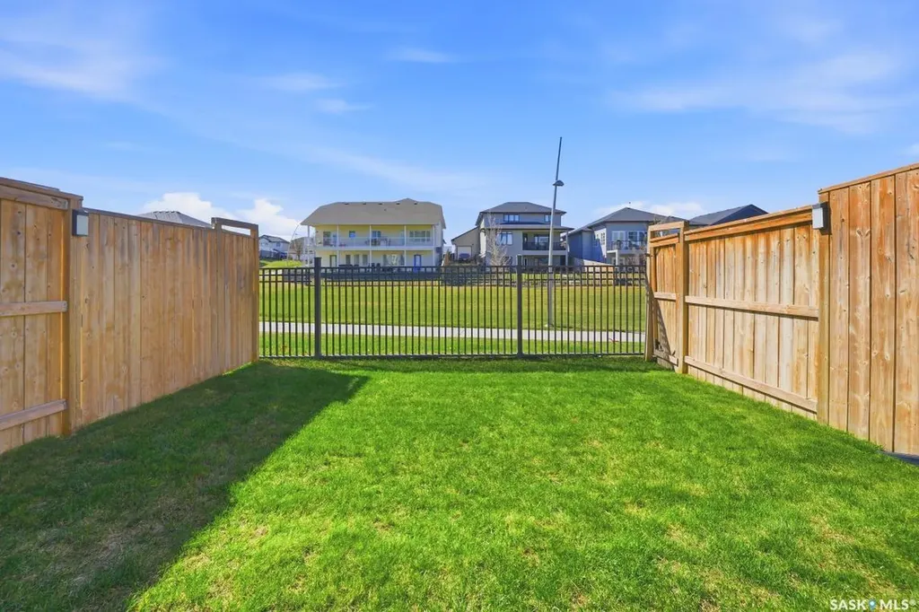 619 Evergreen Boulevard Saskatoon SK S7W 0Y7