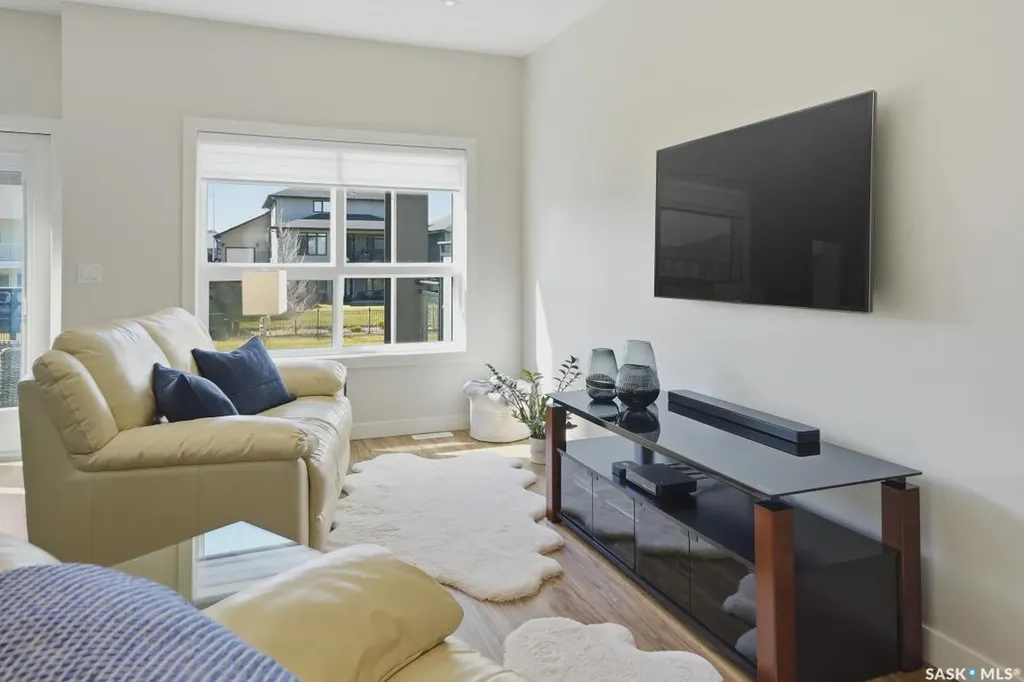619 Evergreen Boulevard Saskatoon SK S7W 0Y7