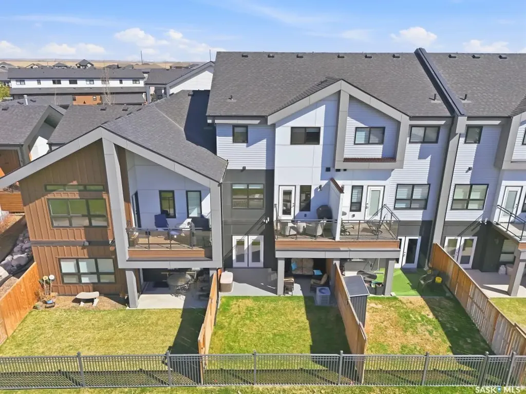 619 Evergreen Boulevard Saskatoon SK S7W 0Y7