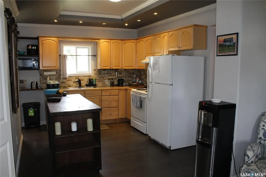 314 3rd Street E Wilkie SK S0K 4W0