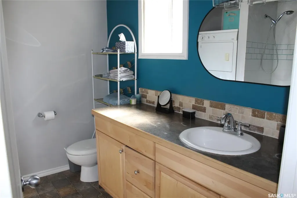 314 3rd Street E Wilkie SK S0K 4W0