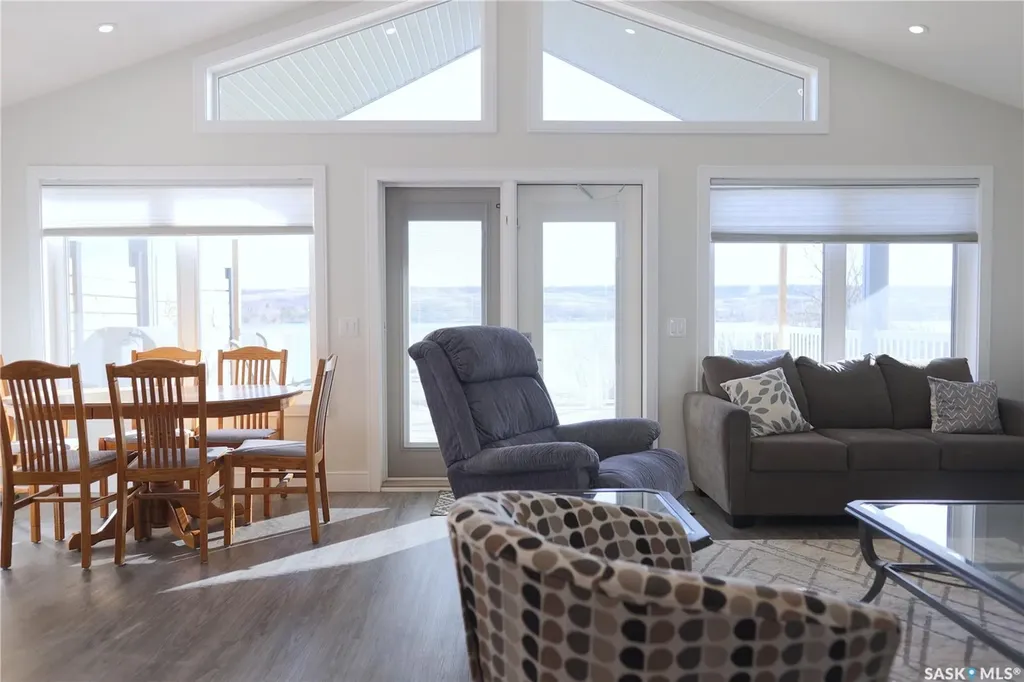 1200 North Shore Land Dufferin Rm No. 190 SK S0G 1P0