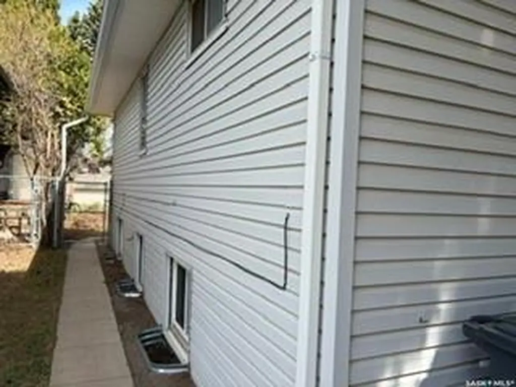 1323 Main Street Saskatoon SK S7H 0L3