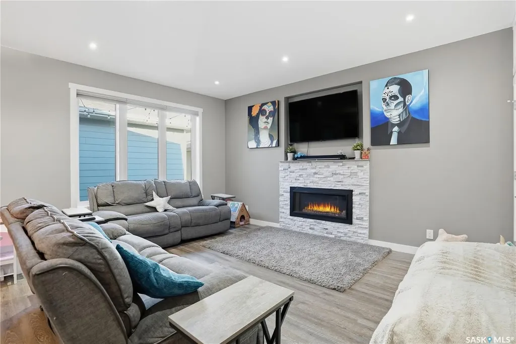 4202 Green Olive Way E Regina SK S4V 1P8