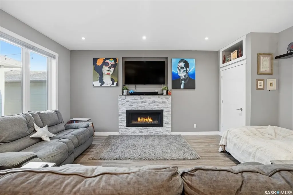 4202 Green Olive Way E Regina SK S4V 1P8