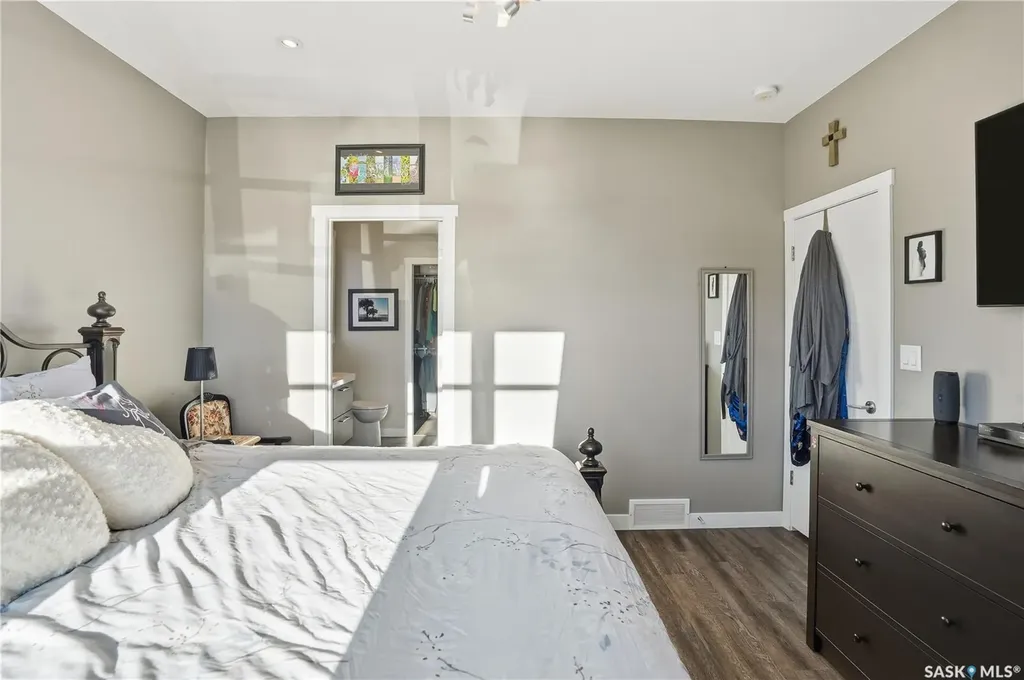 4202 Green Olive Way E Regina SK S4V 1P8