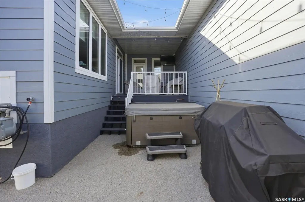 4202 Green Olive Way E Regina SK S4V 1P8