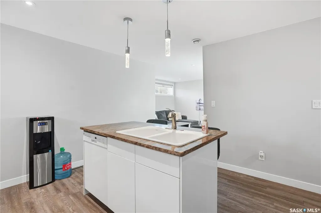 4202 Green Olive Way E Regina SK S4V 1P8