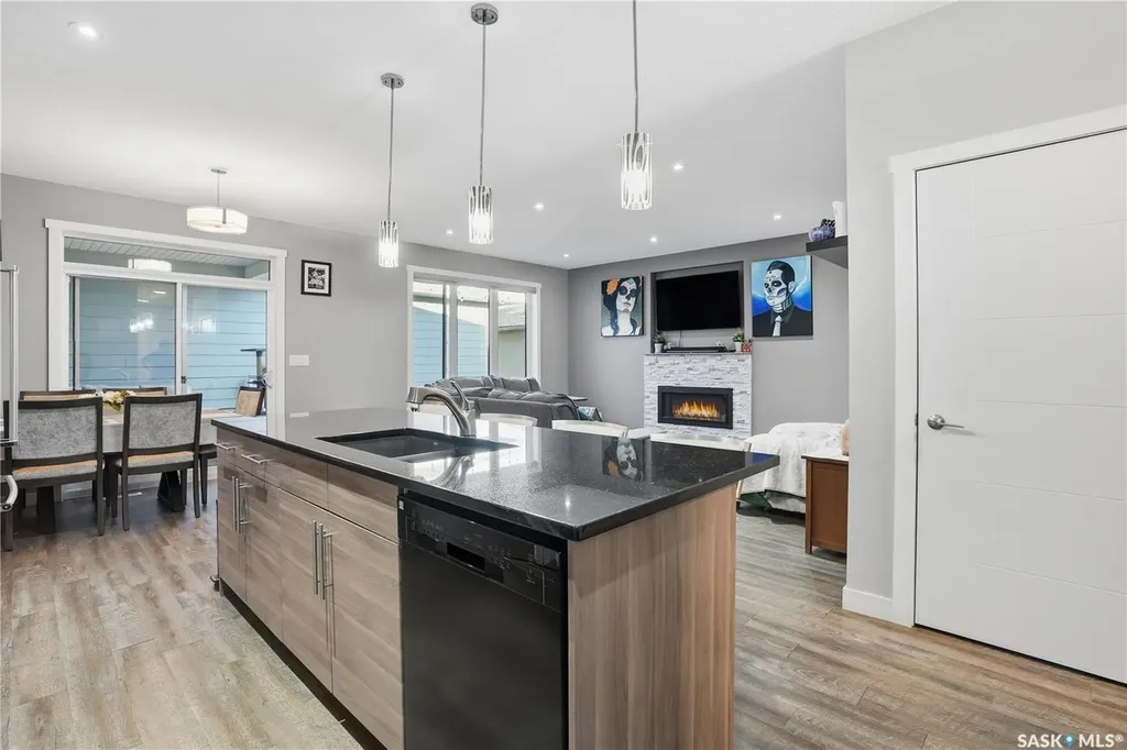 4202 Green Olive Way E Regina SK S4V 1P8