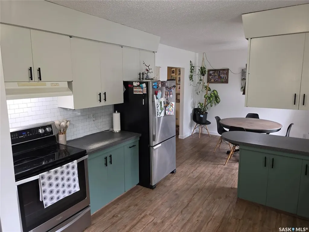 213 9th Street E Wynyard SK S0A 4T0