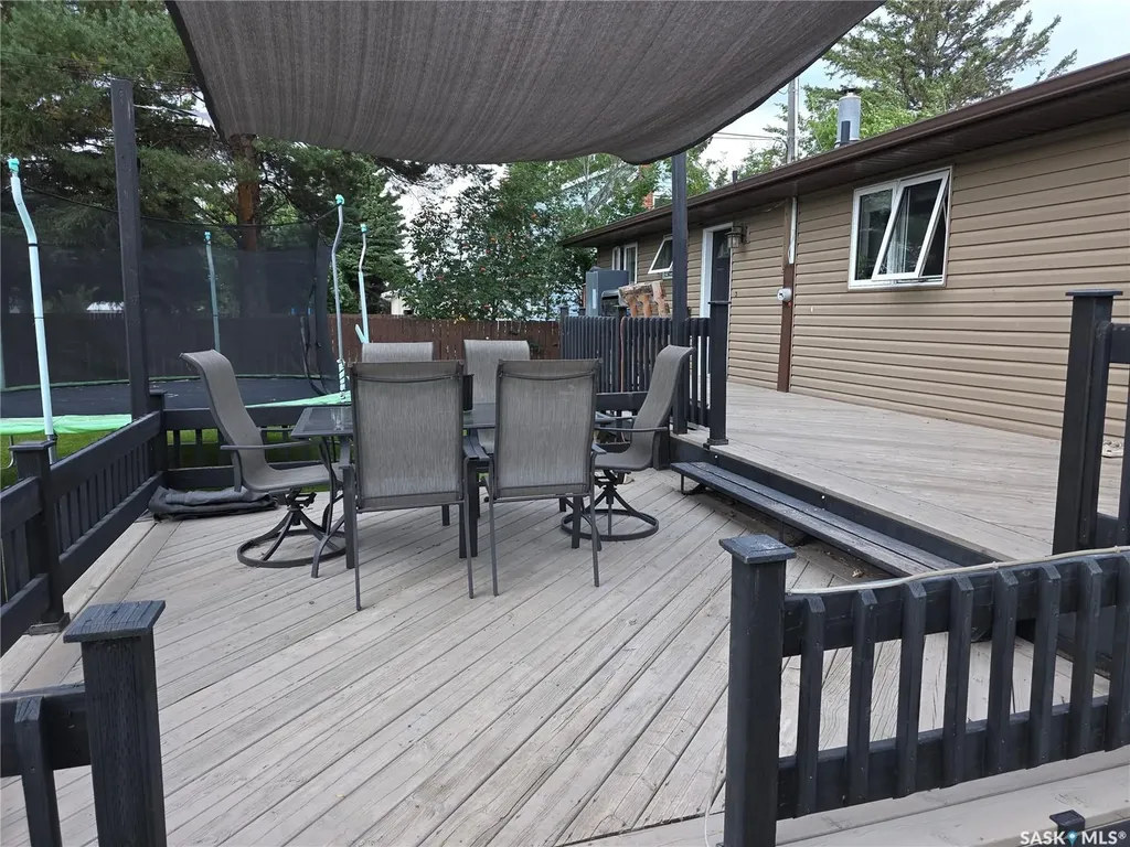 213 9th Street E Wynyard SK S0A 4T0