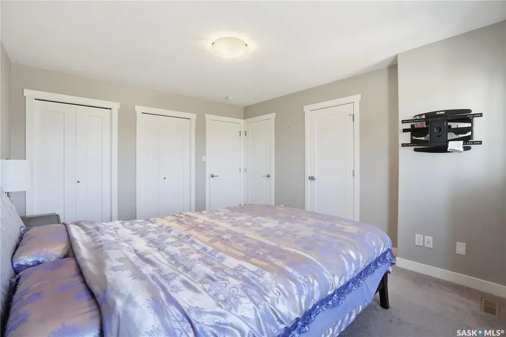 4521 E Keller Avenue Regina SK S4V 3R3
