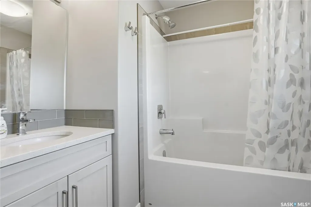 4521 E Keller Avenue Regina SK S4V 3R3