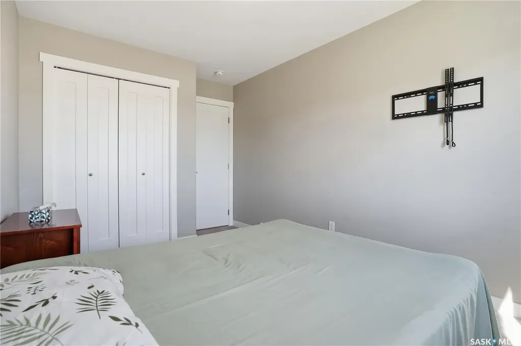 4521 E Keller Avenue Regina SK S4V 3R3