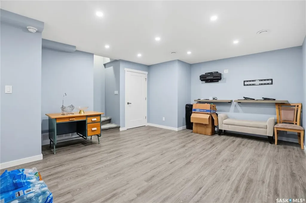4521 E Keller Avenue Regina SK S4V 3R3