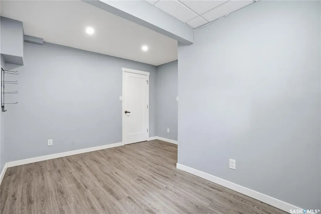 4521 E Keller Avenue Regina SK S4V 3R3