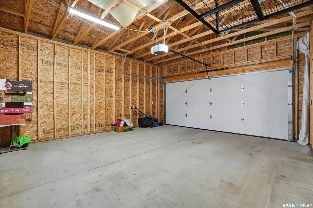 4521 E Keller Avenue Regina SK S4V 3R3
