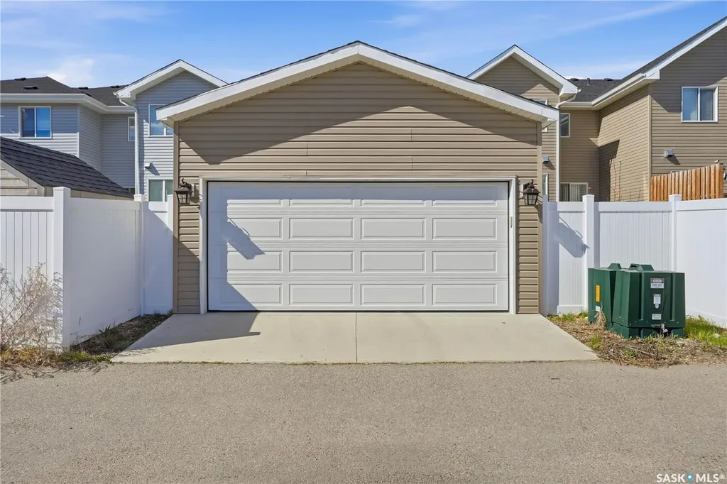 4521 E Keller Avenue Regina SK S4V 3R3