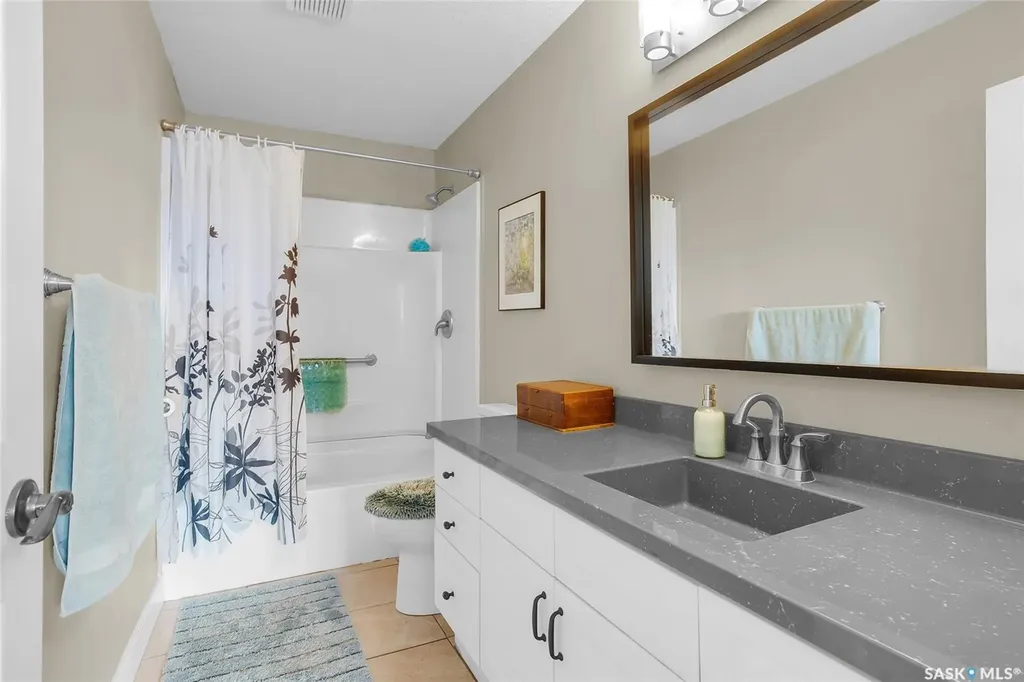 135 Pinehouse Drive Saskatoon SK S7K 5W1