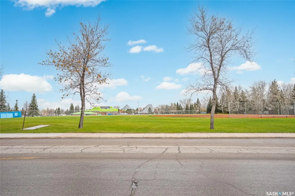 135 Pinehouse Drive Saskatoon SK S7K 5W1