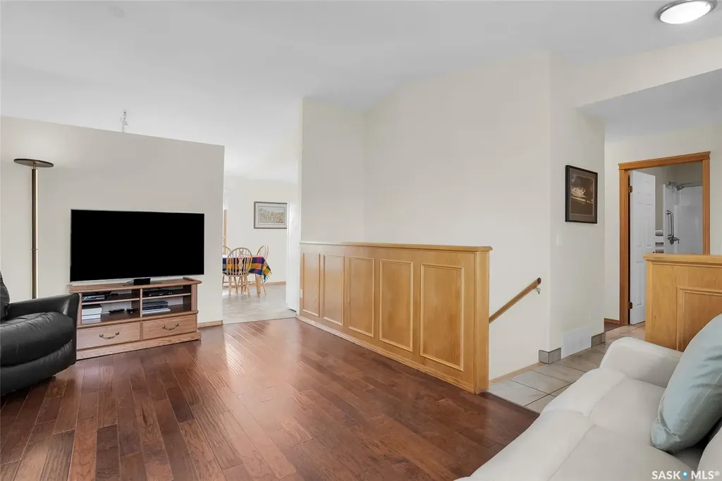 135 Pinehouse Drive Saskatoon SK S7K 5W1