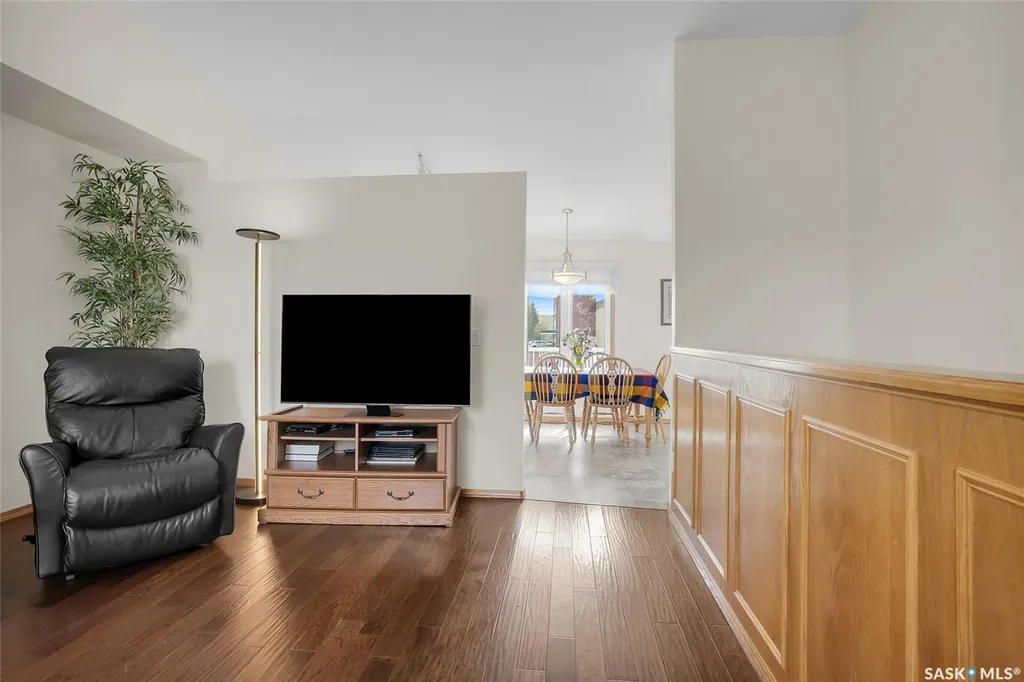 135 Pinehouse Drive Saskatoon SK S7K 5W1
