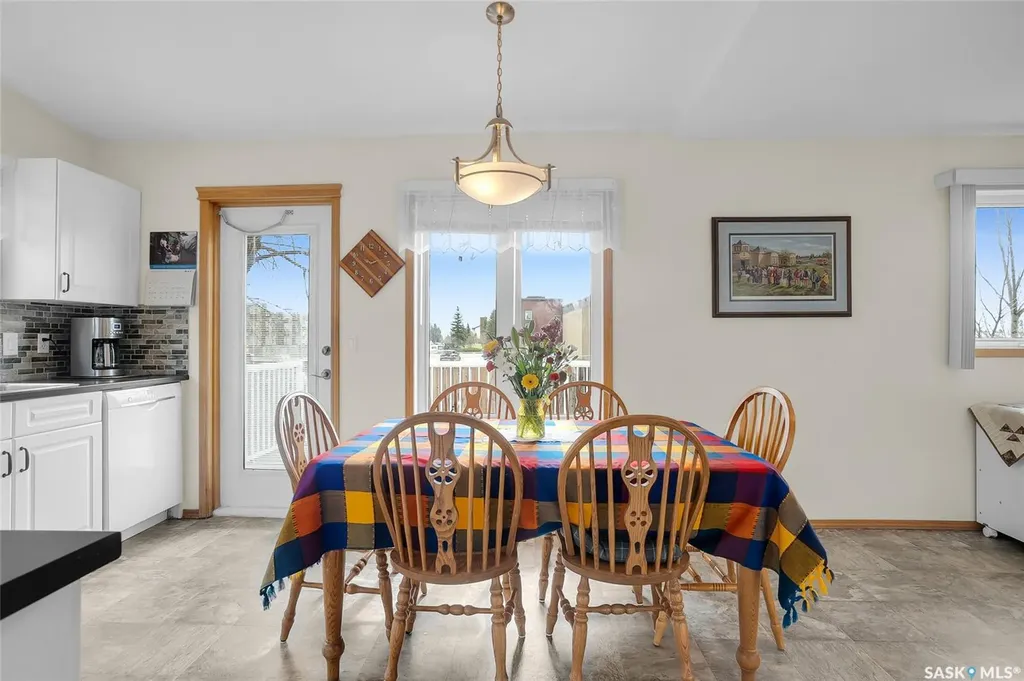 135 Pinehouse Drive Saskatoon SK S7K 5W1