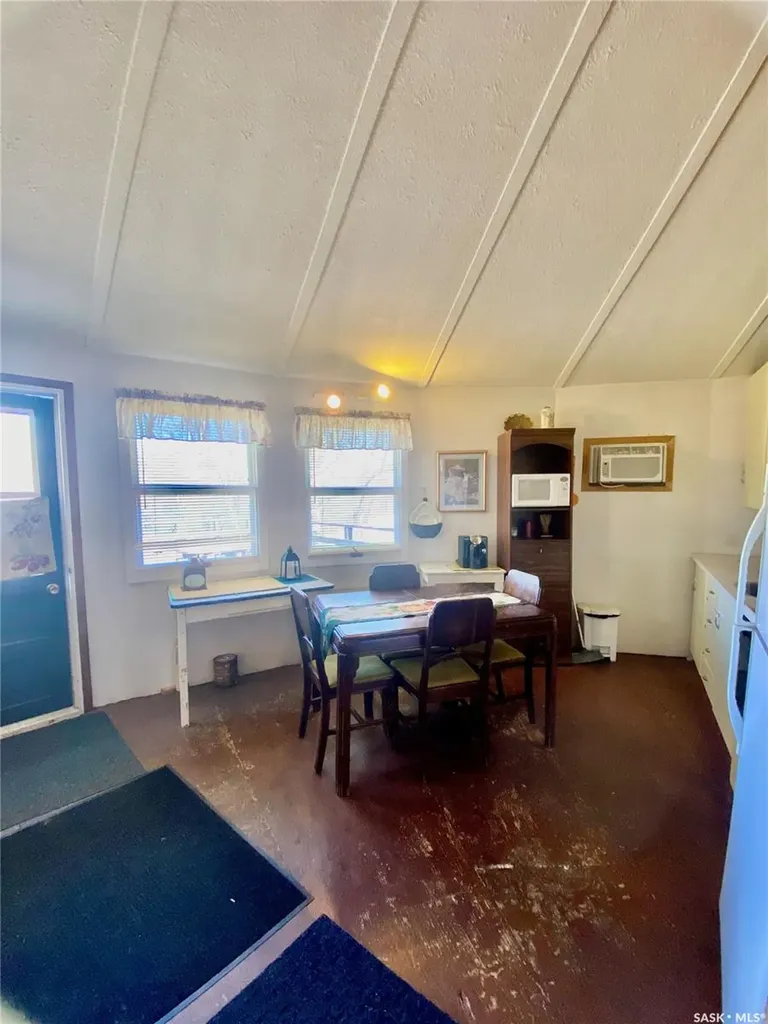 244 Parkview Road Marquis Rm No. 191 SK S0H 2X0
